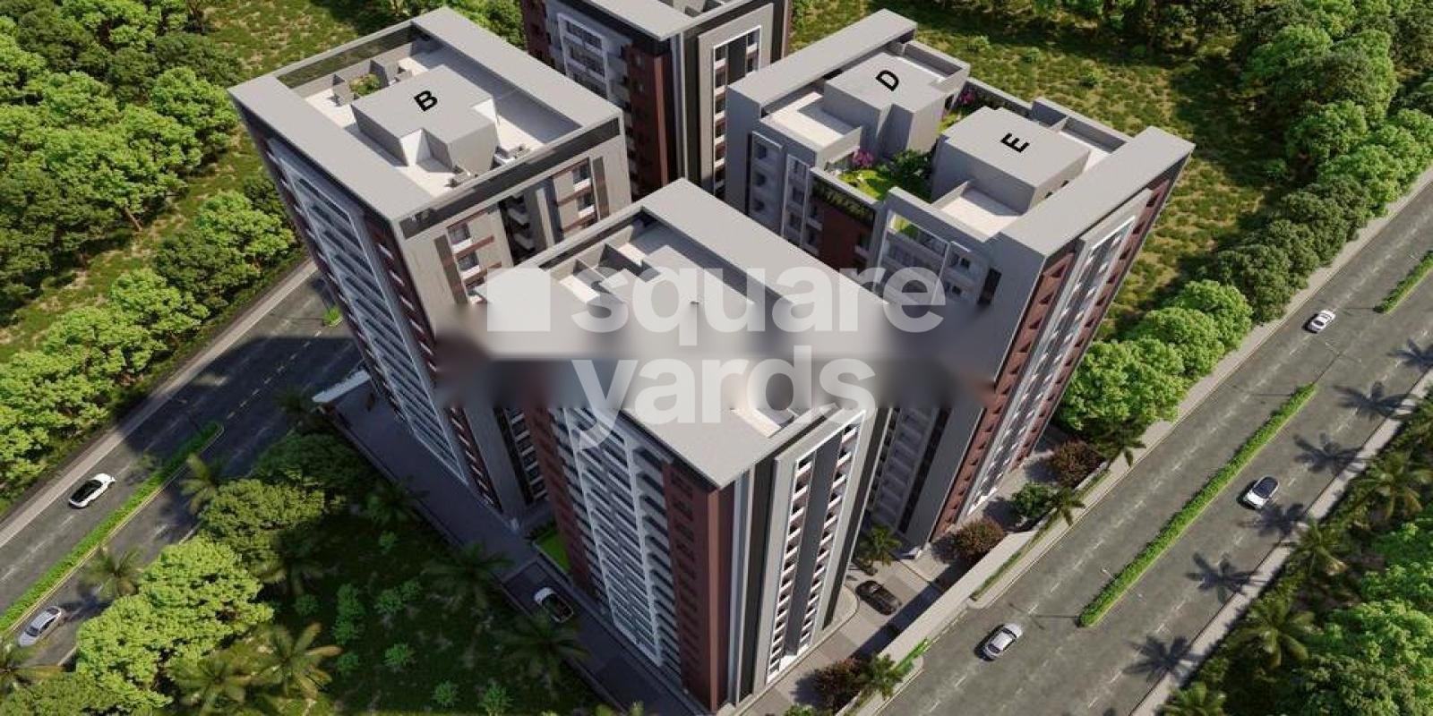 Vardan Luxuria Featured Image