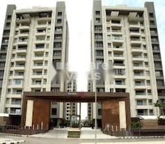Rajhans Elita, PAL, Surat