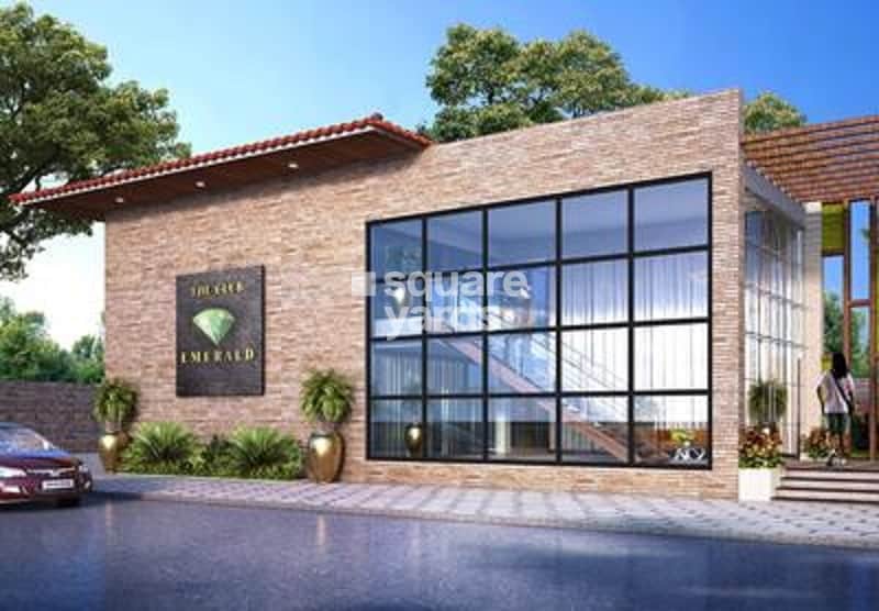 APR Emerald Pacific Amenities-Features 1