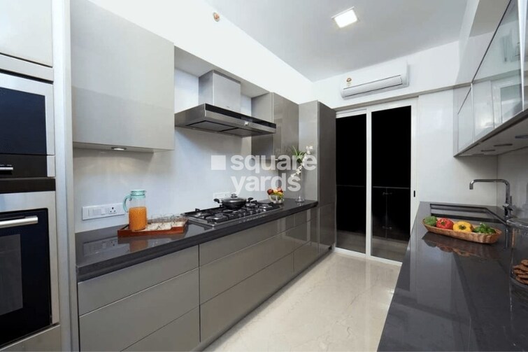 Courtyard by Narang Realty and The Wadhwa Group Apartment Interiors 9