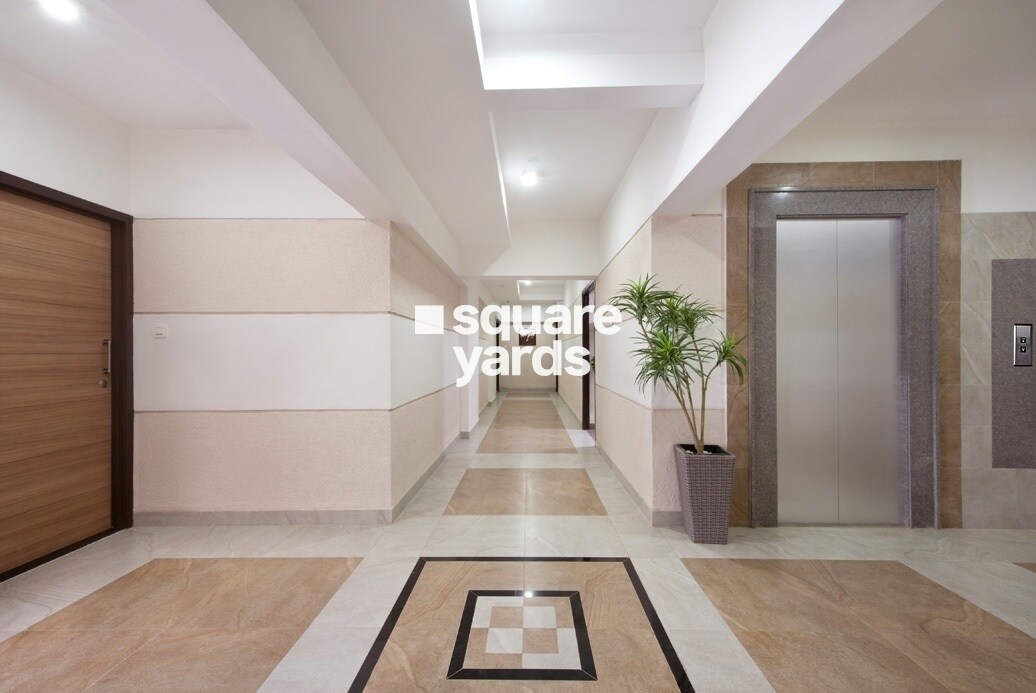 Delta Garden Lift Lobby Image