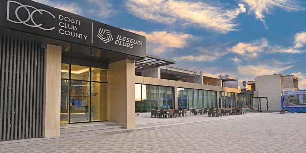 Dosti Willow Clubhouse External Image