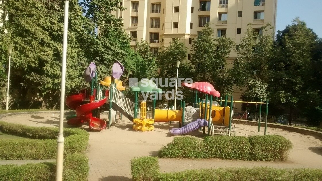 Hiranandani Estate Flora