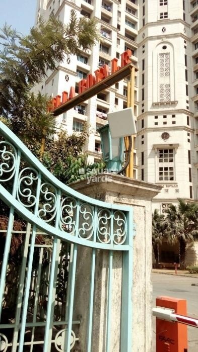 Hiranandani Estate Villa Royale