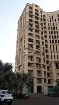 Hiranandani Villa Grand Tower View