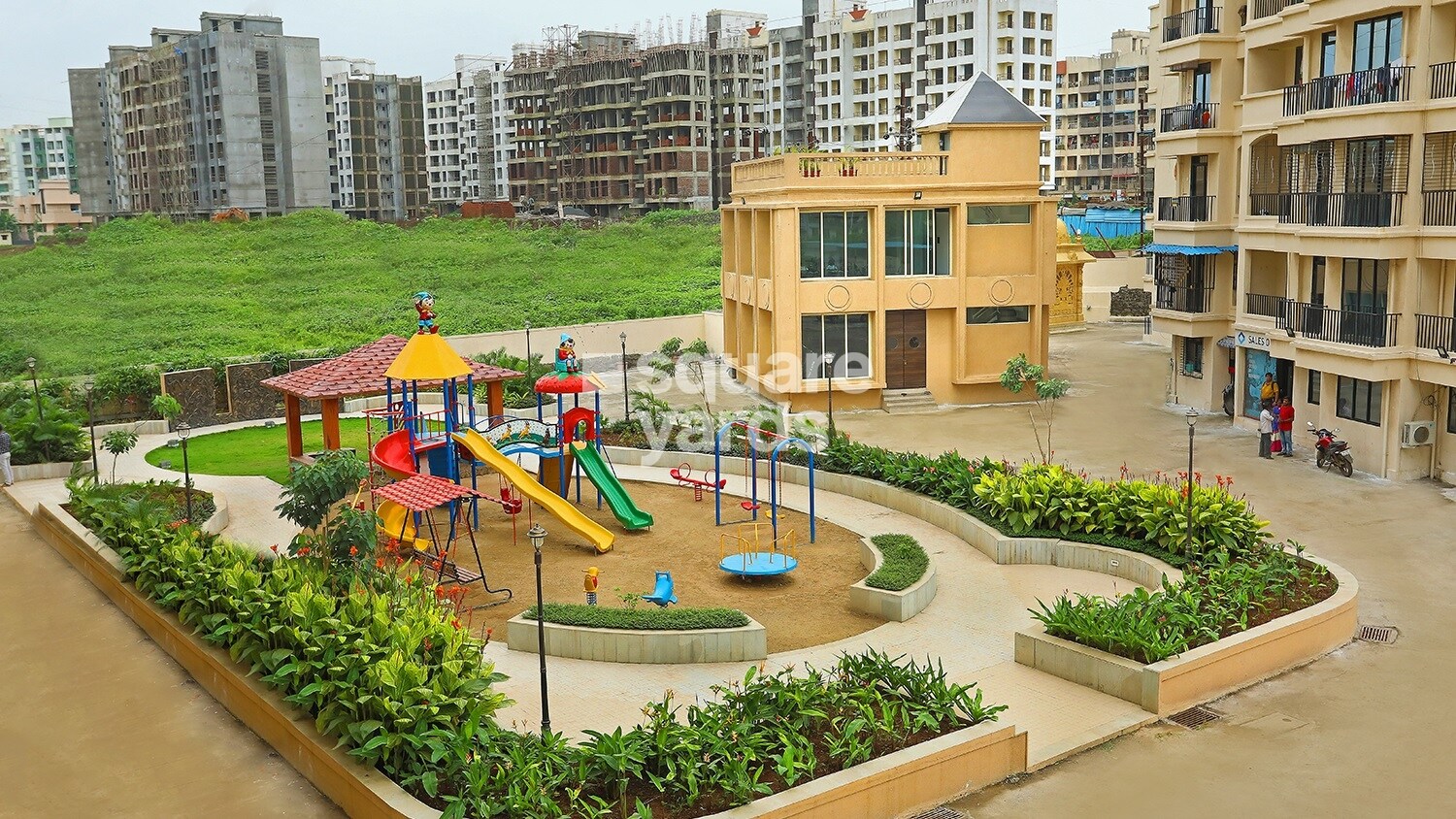 Kohinoor Castles Amenities-Features 1