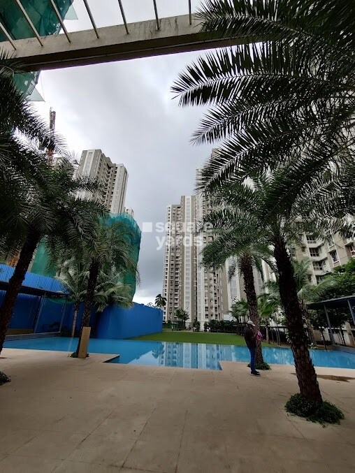 Lodha Amara Tower 42 and 43 Amenities-Features 1