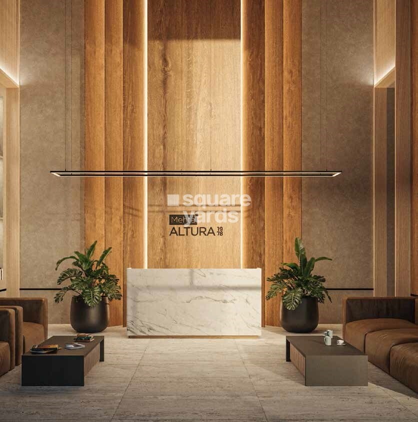 Mehta Altura 1978 Waiting Lounge