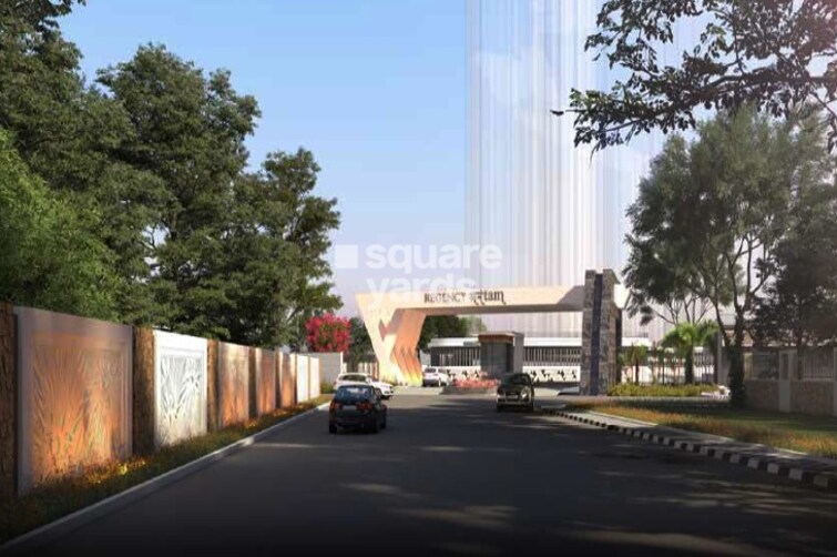 Regency Onyx Entrance View