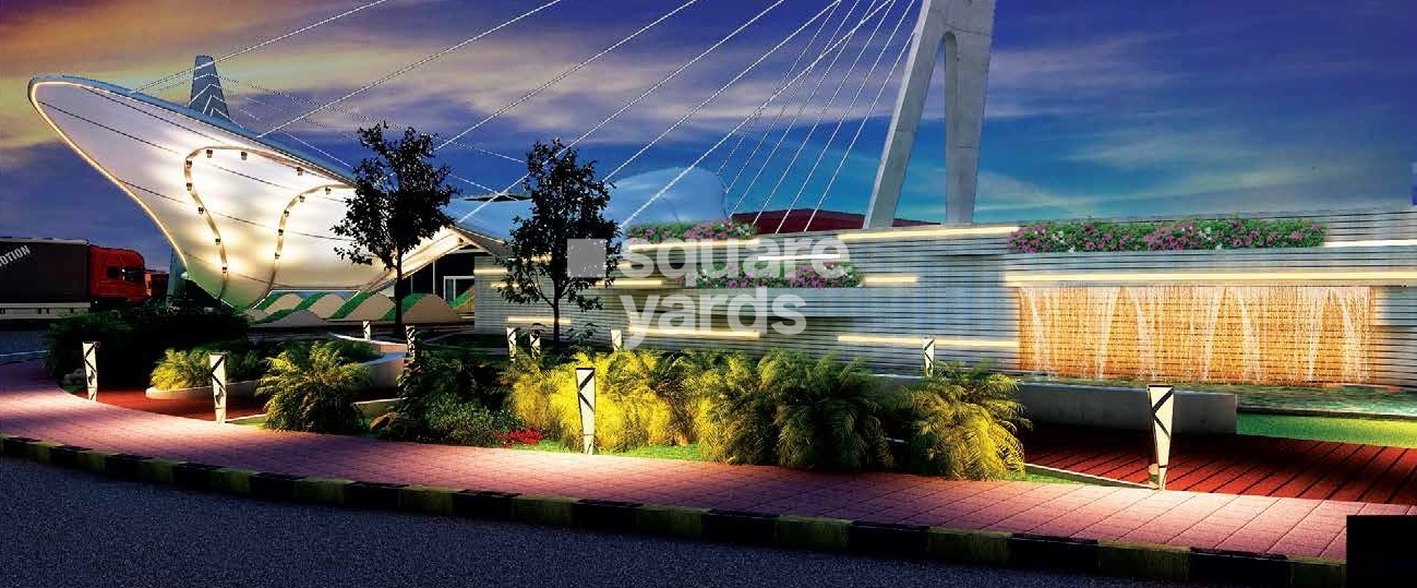 Renaissance Industrial Smart City Amenities Features