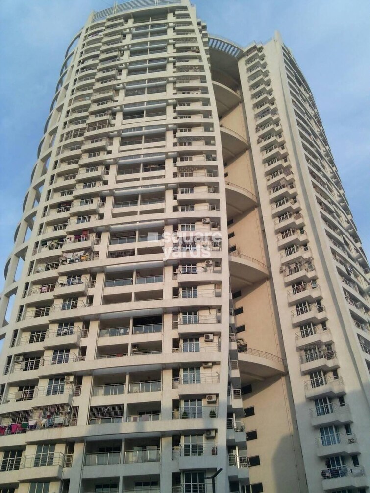 Rosa Bella Tower View