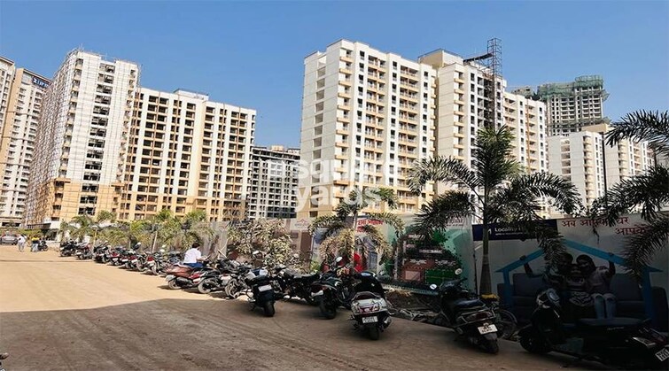 Seven Eleven Apna Ghar II Tower View 4