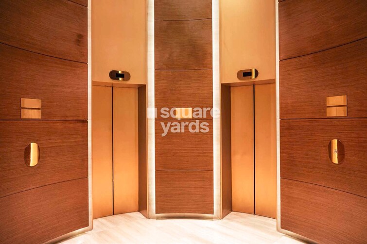Squarefeet Green Square Lift Lobby Image