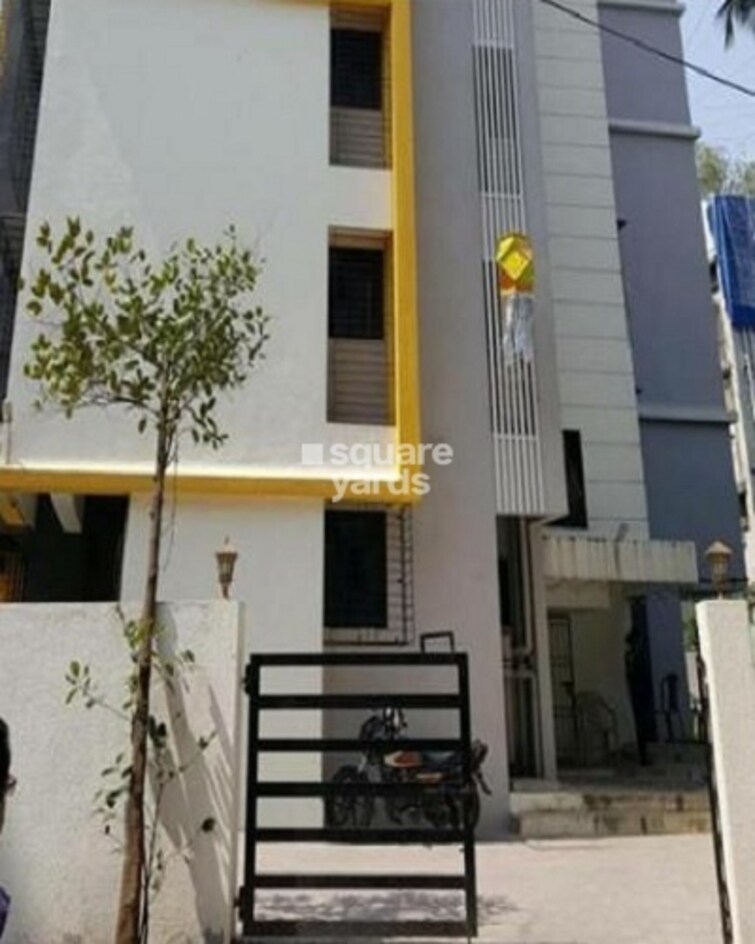 Venus Residency Naupada Entrance View