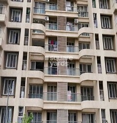 Dosti Imperia Elecia CHSL Dosti Imperia Elecia CHSL