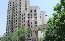 Kabra Hyde Park Residency F5 Building Phase Featured Image