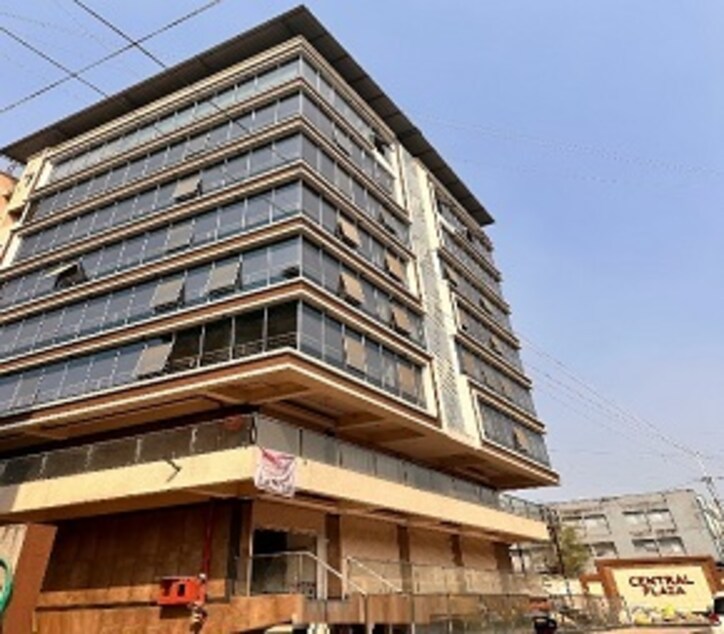Om Central Plaza Cover Image