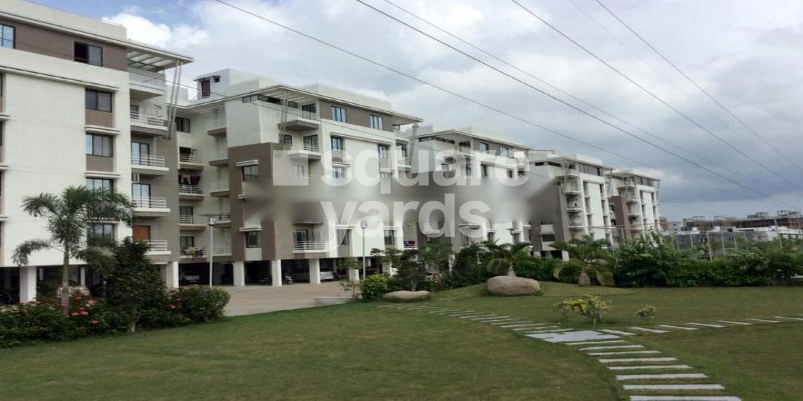 Asopalav Club Apartments Featured Image