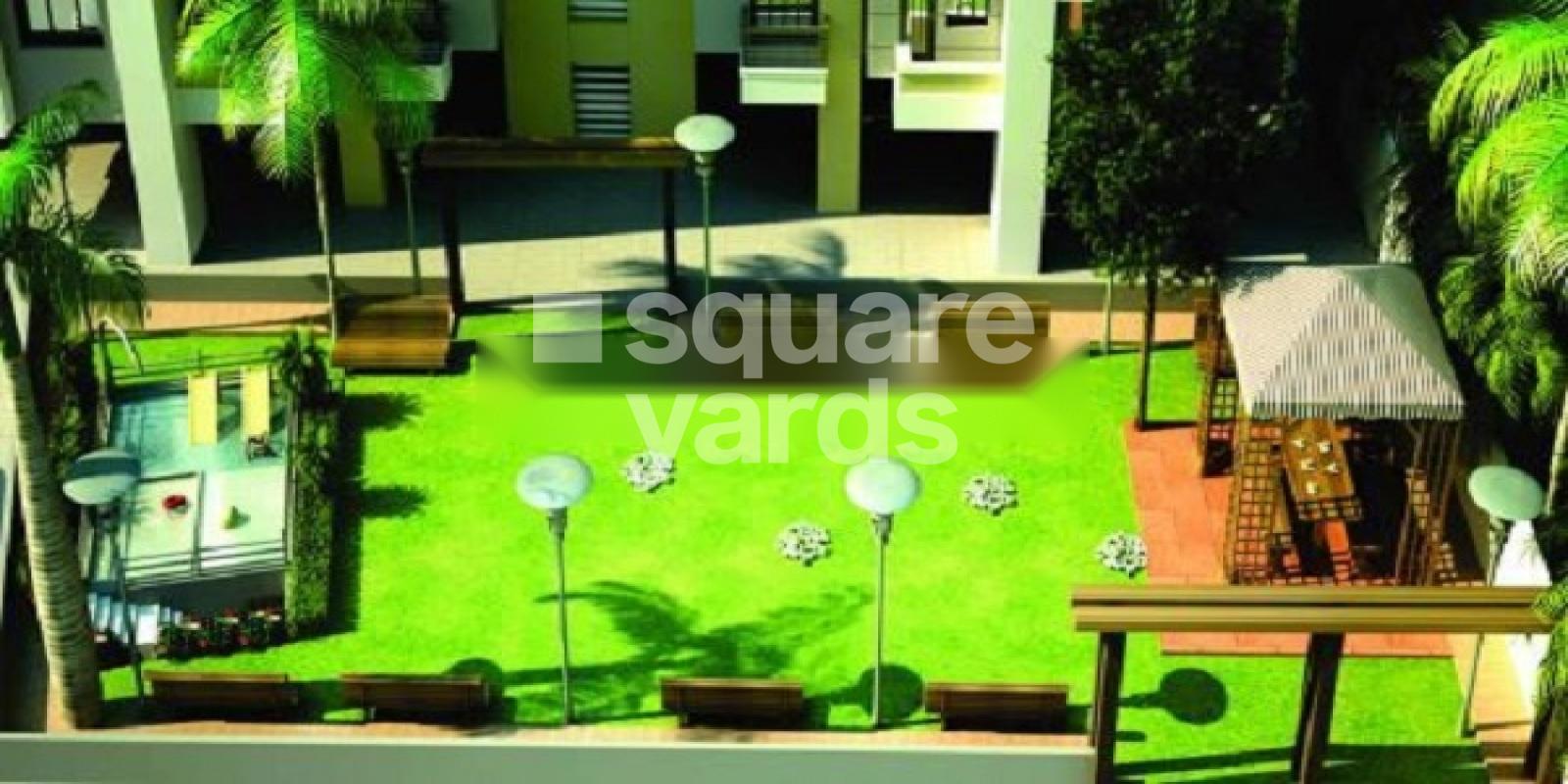 Makhija Royal Pearls