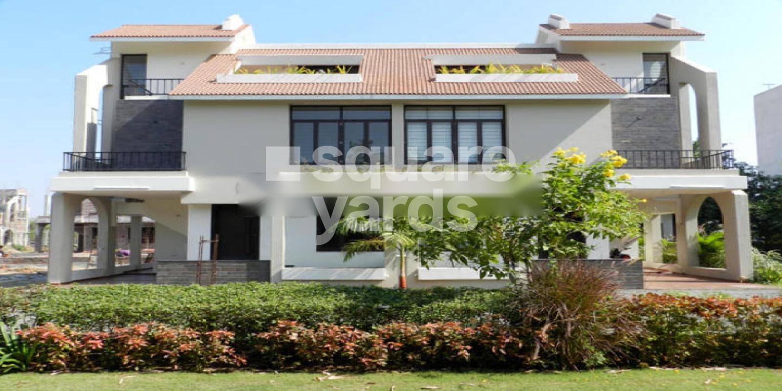 Monareeca Monalisa Lakewoods