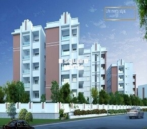 SLV Amaravathi Grand
