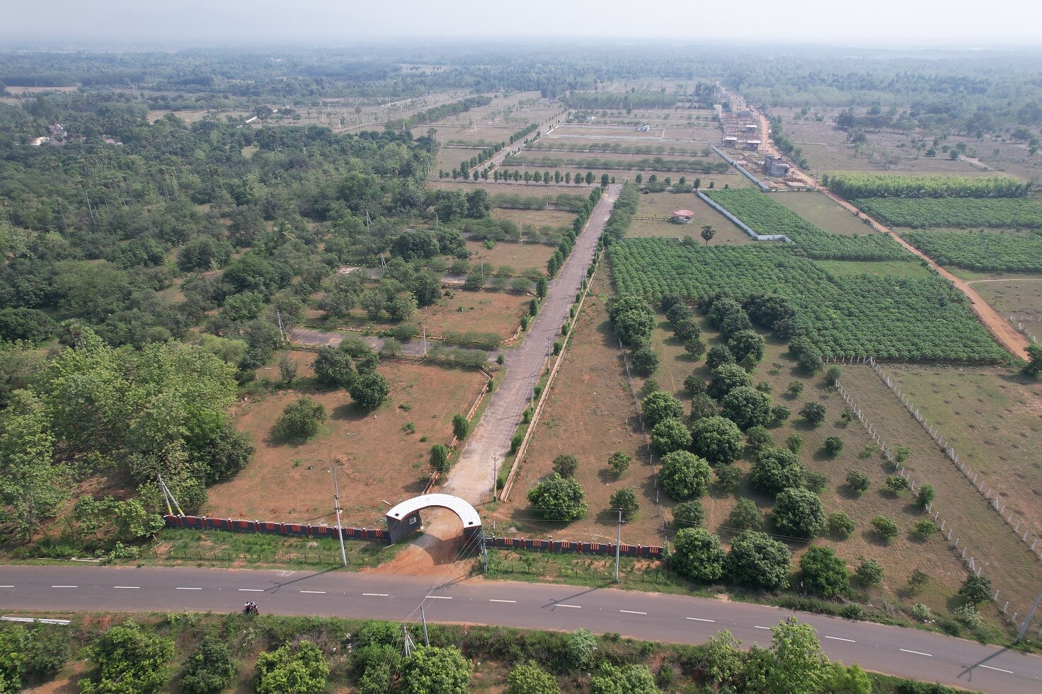 BBG Kohinoor Gateway Executive Plot Images 1