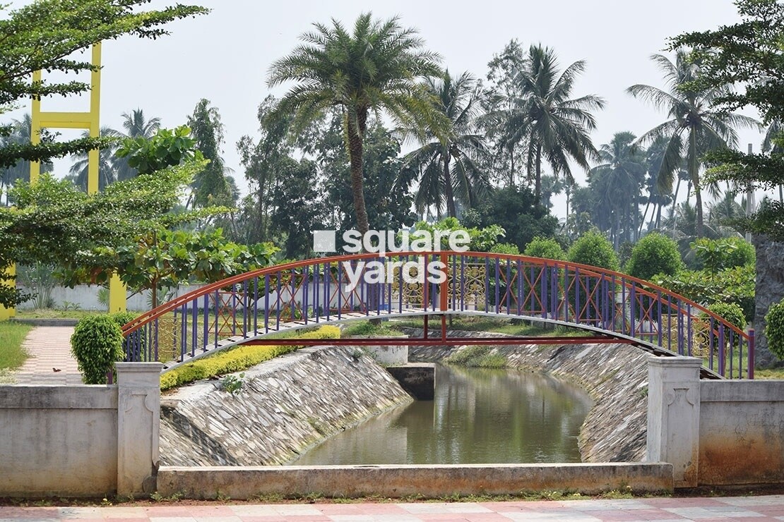 Peram Aditya Grand 2 Amenities-Features 1