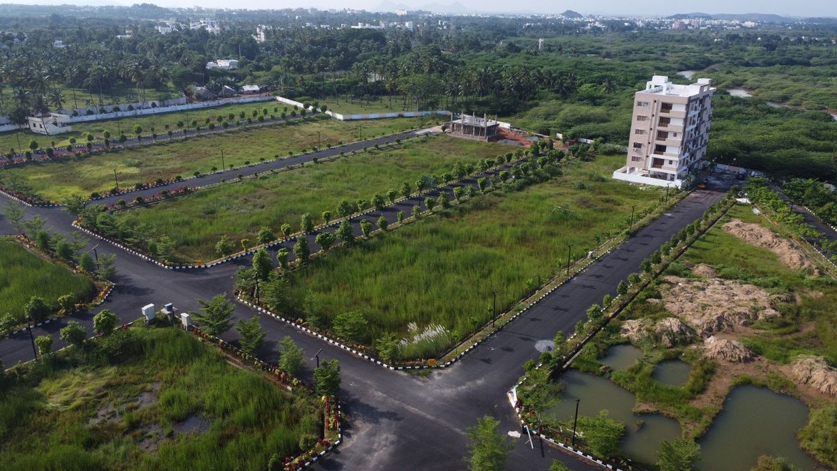 Sai Lakshyas Sea Breeze City Plot Images