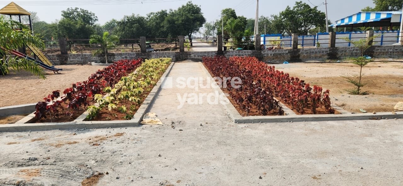 Bhuvaneshwari Temple Town Amenities-Features