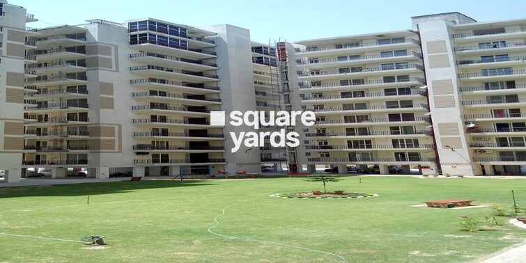 Green Valley Heights Cover Image