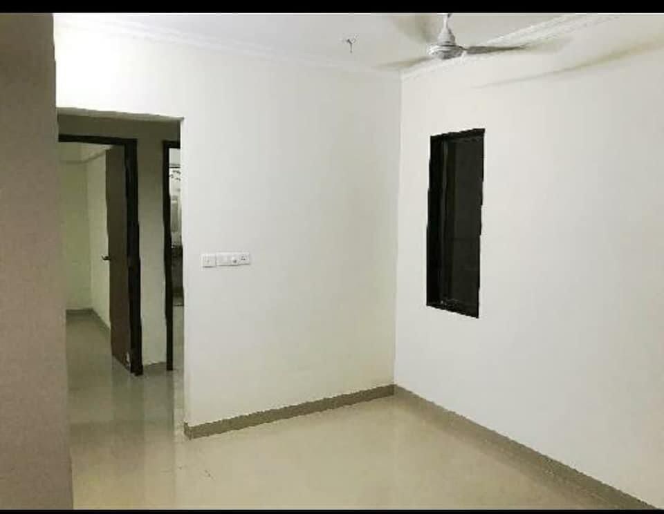 Godrej Central review image