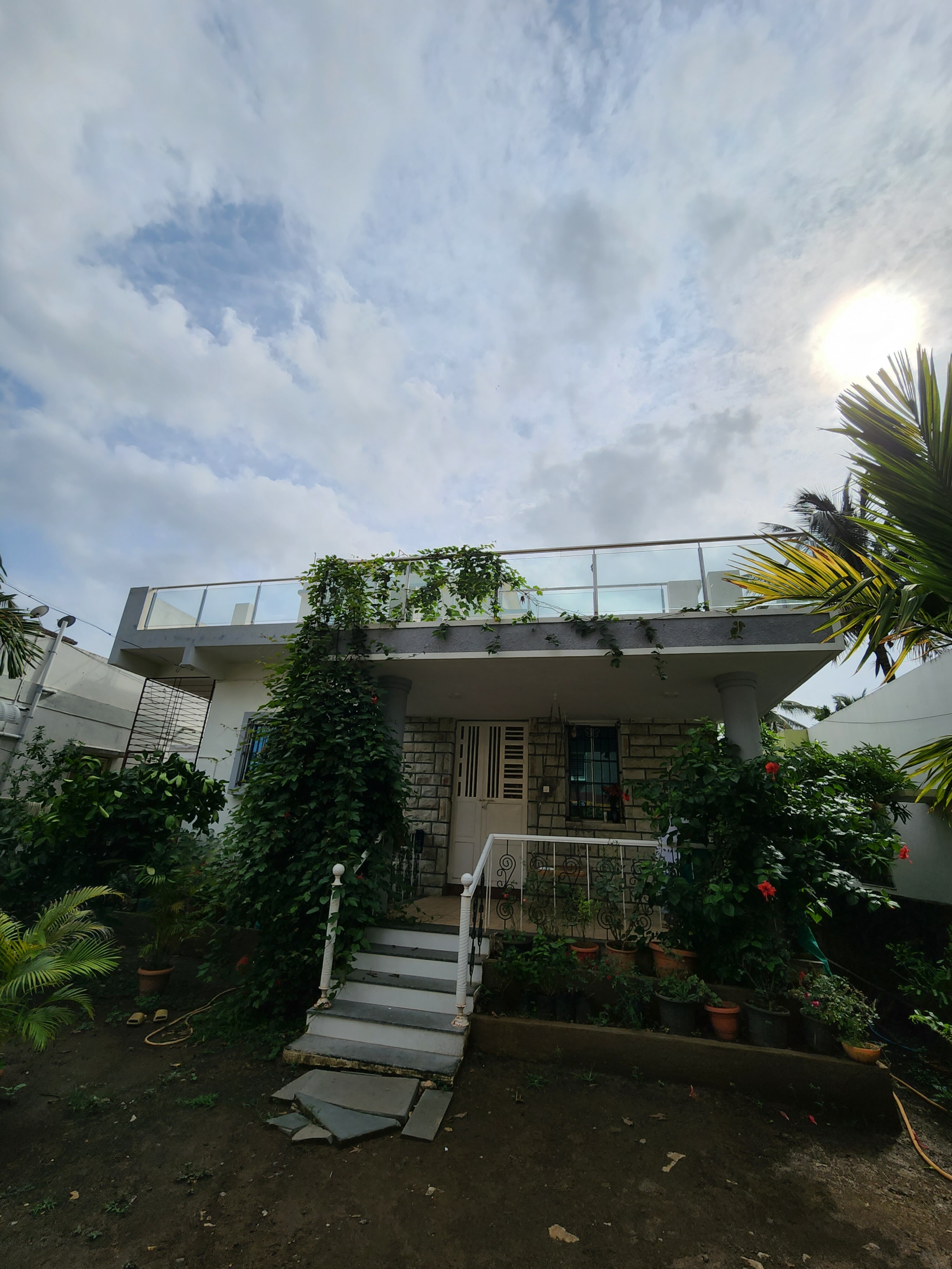 Miraj review image