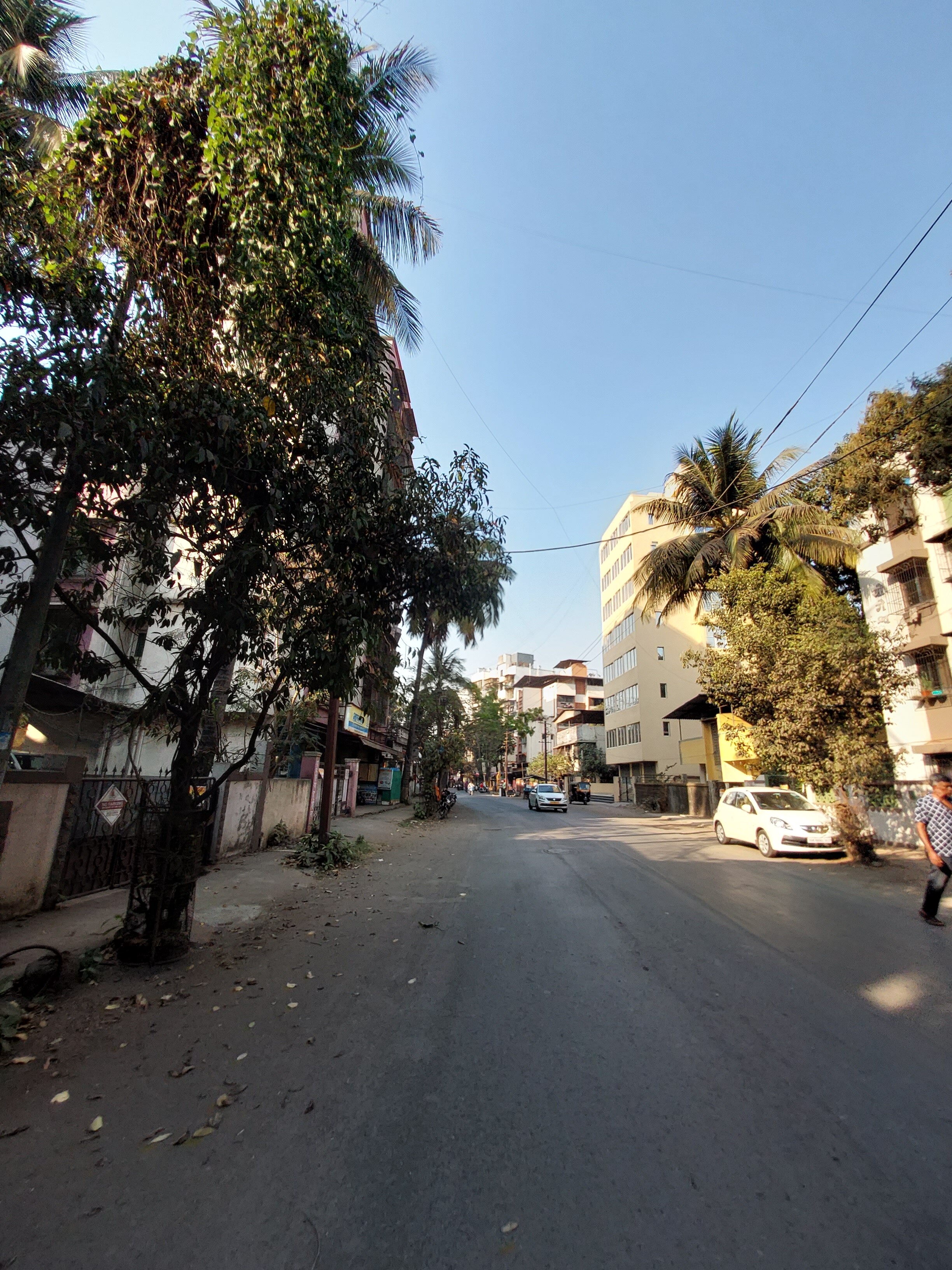 Dombivli East review image