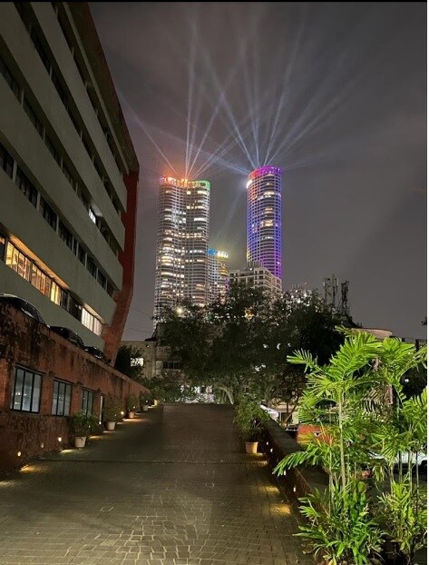 Lodha World One review image