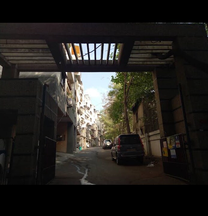 Shiv Vilas Apartment review image