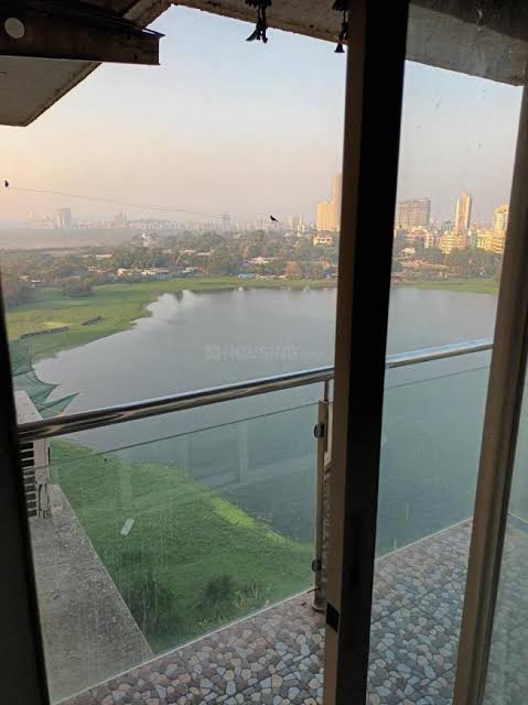 Rajendra Dolphin Tower review image