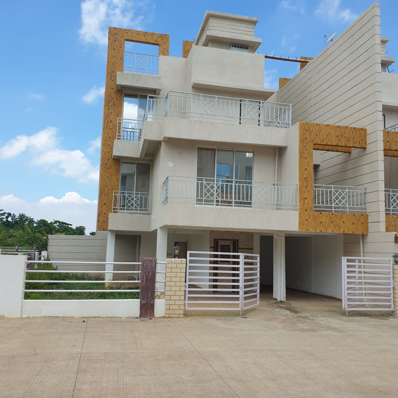 Spanish Residency review image