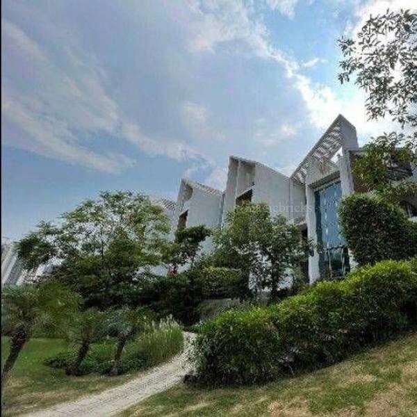 Rise Resort Residences review image