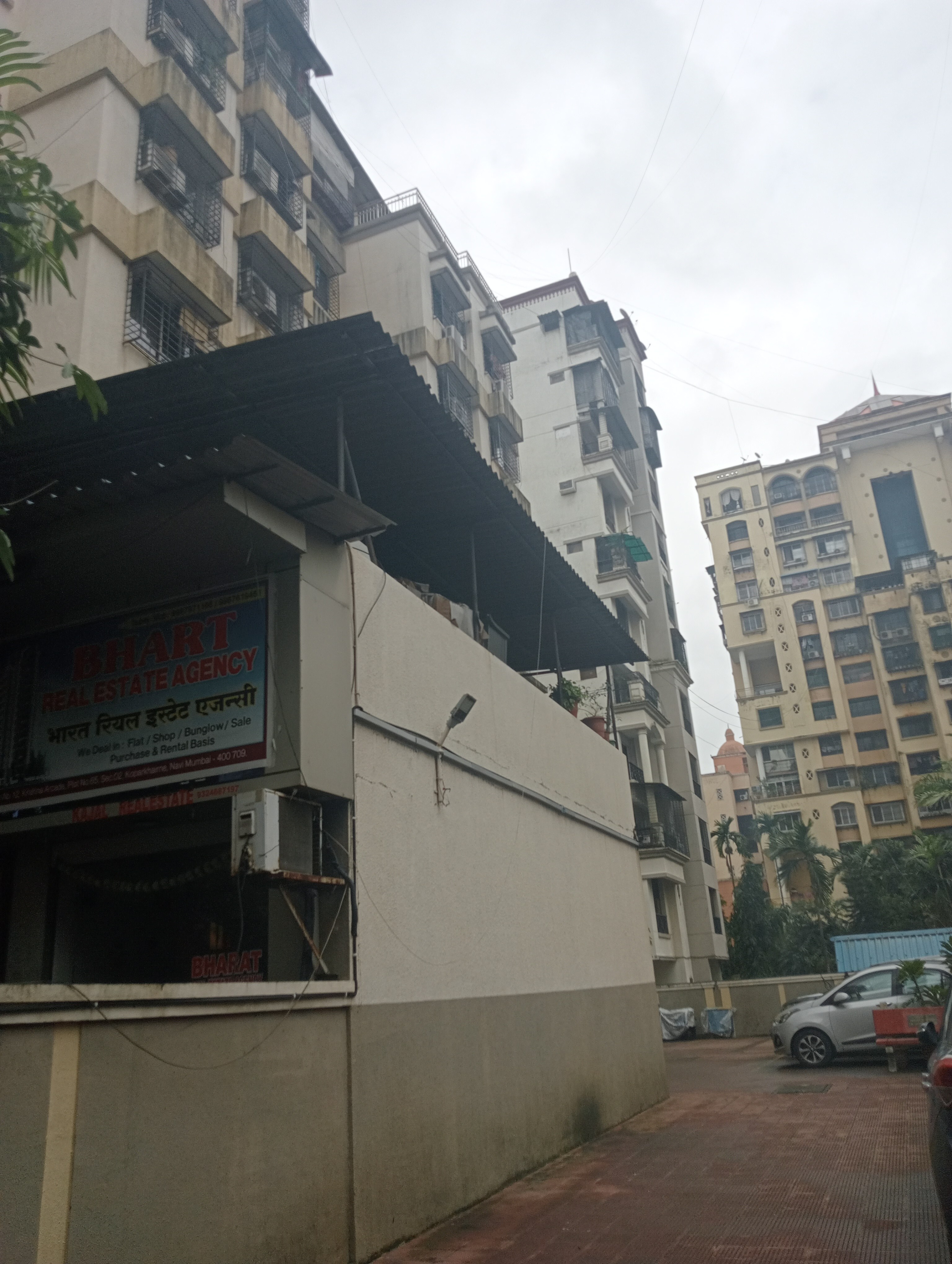 Krishna Arcade Apartment review image