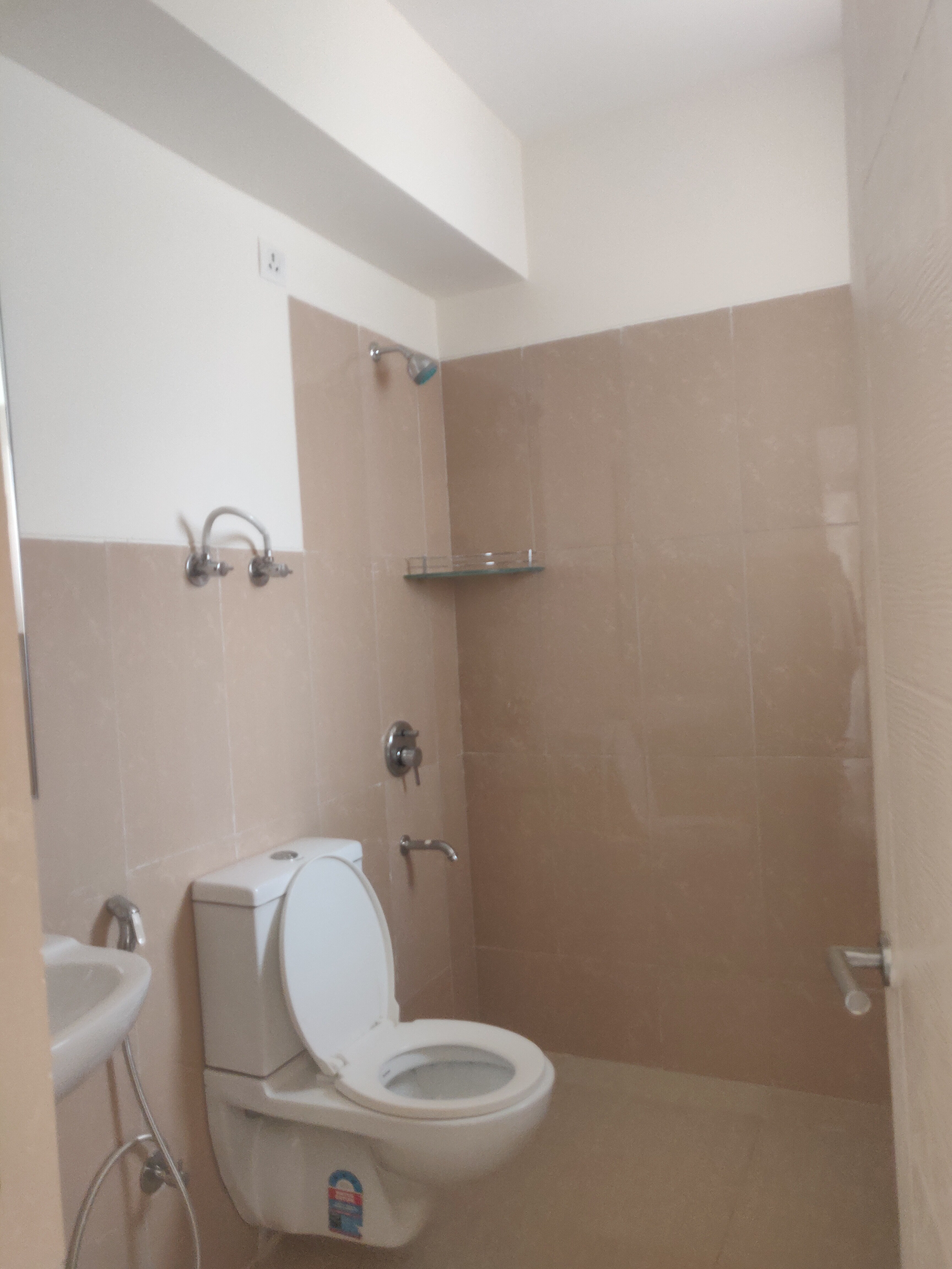 Emaar Emerald Floors Premier review image