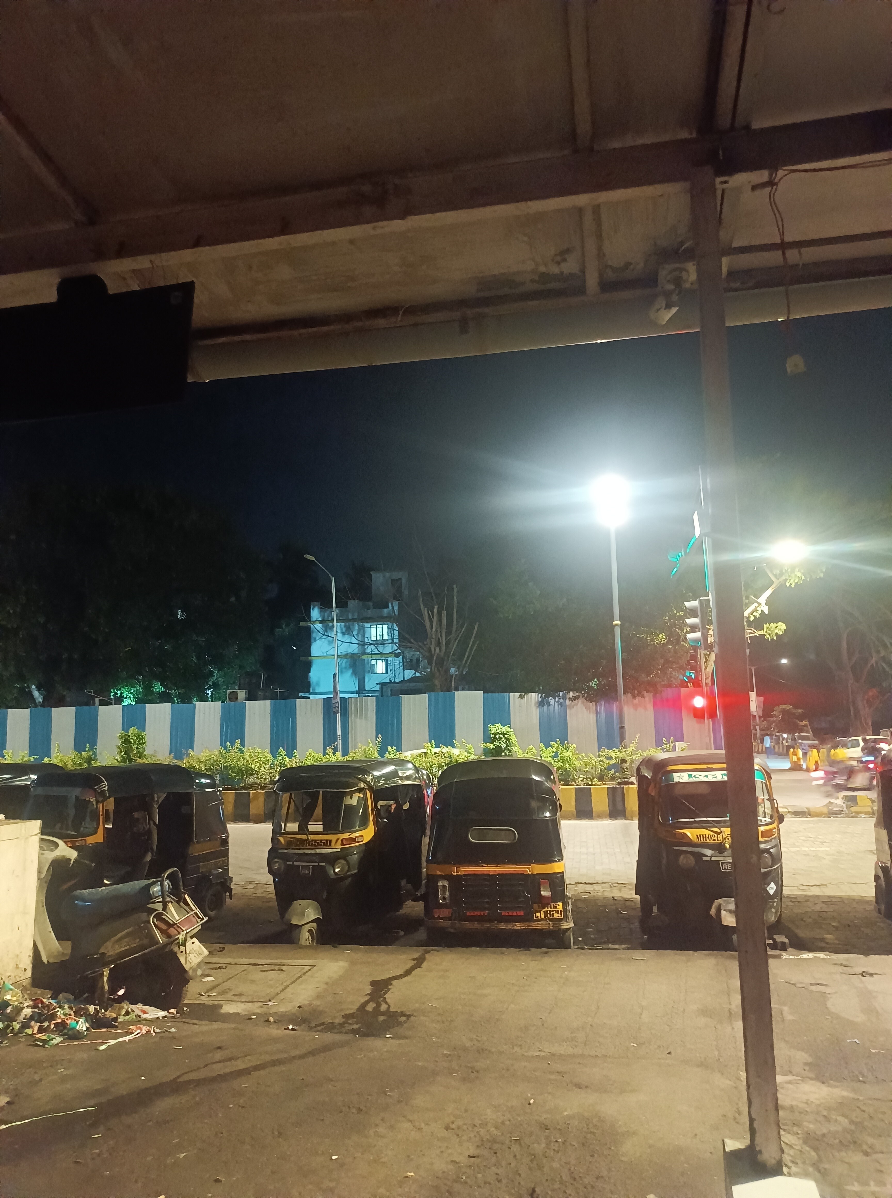 Juhu review image