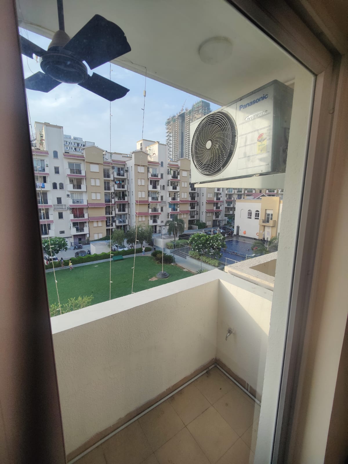 Emaar Emerald Floors review image