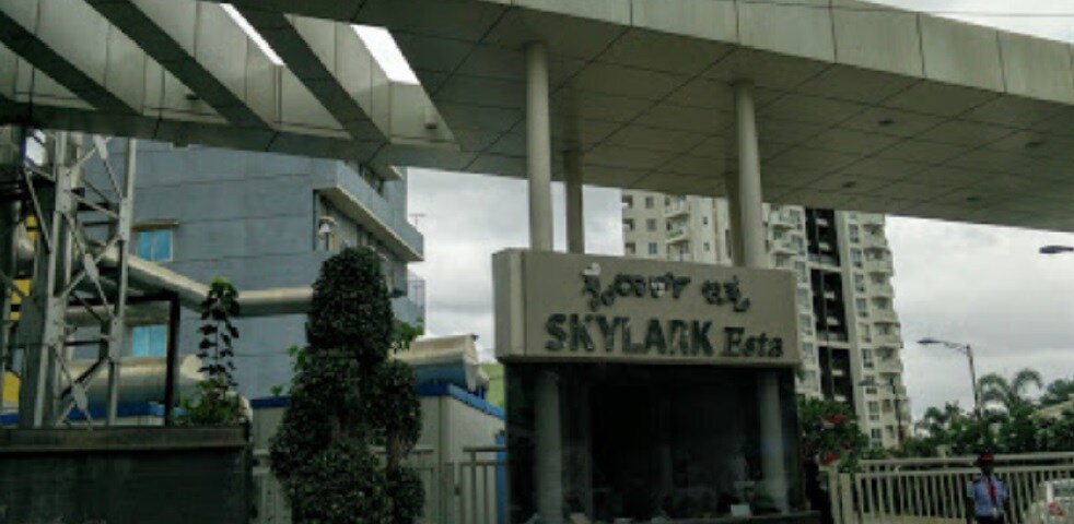 Skylark Esta review image
