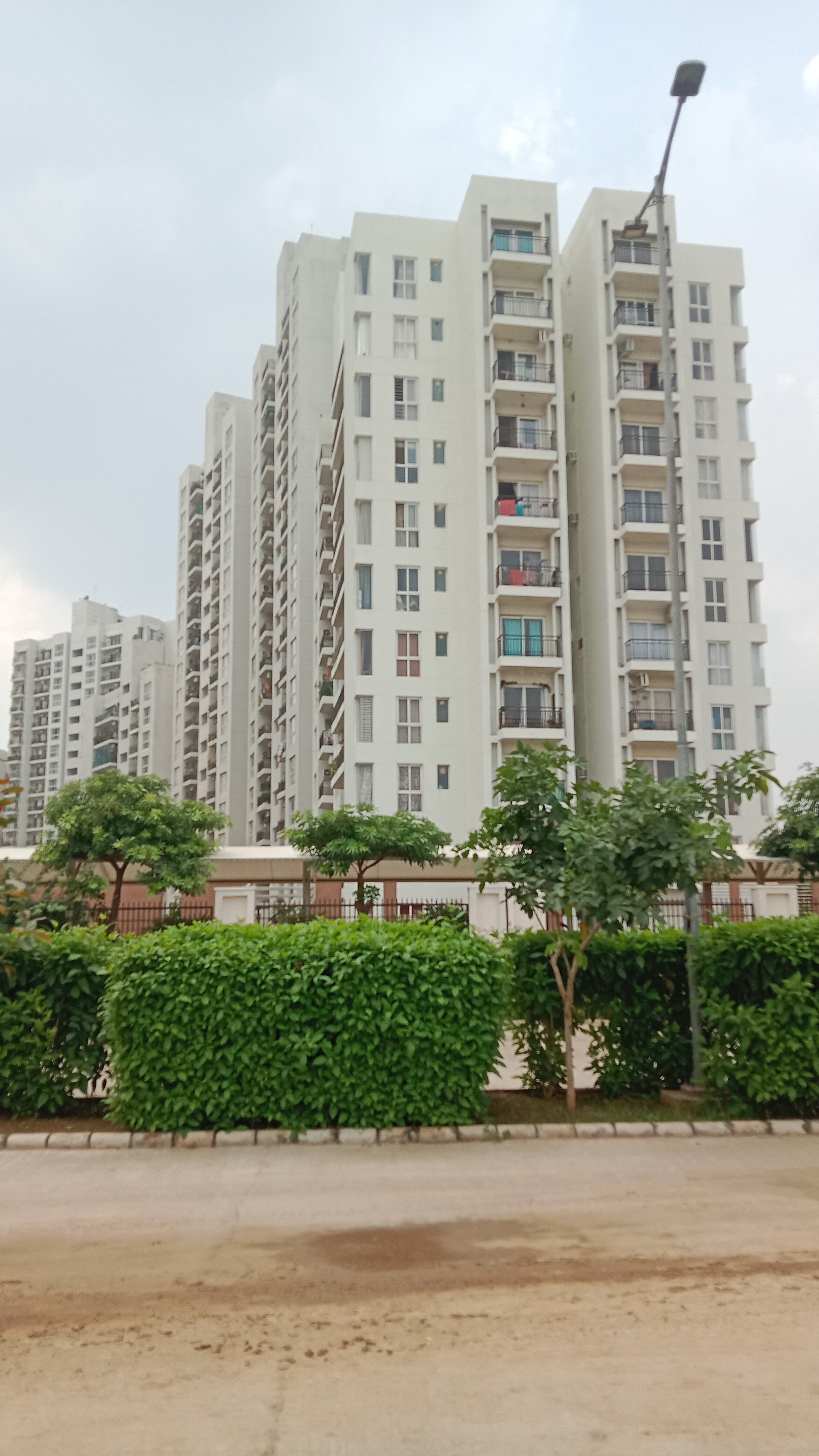 Umang Winter Hills review image