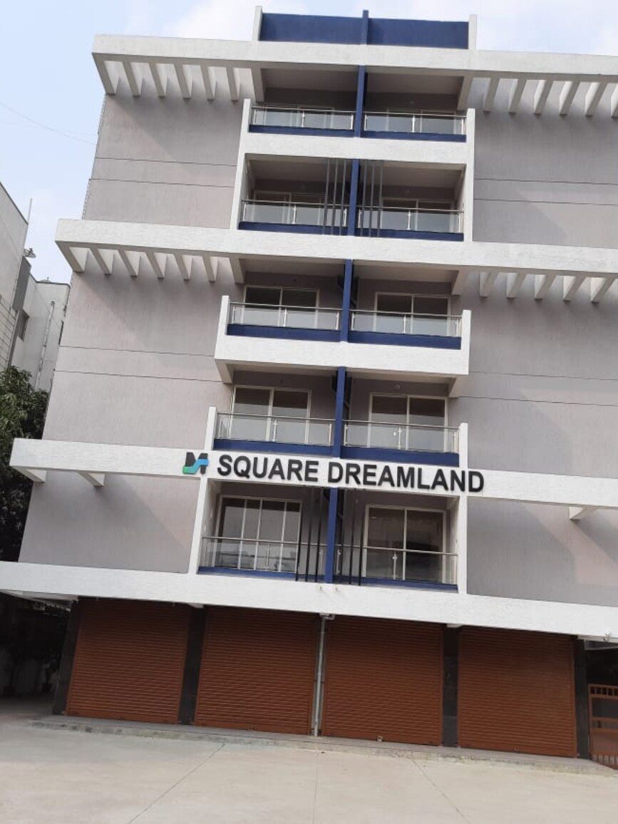 M Square Dreamland review image