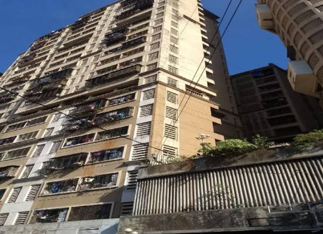 Shreepati Tower review image