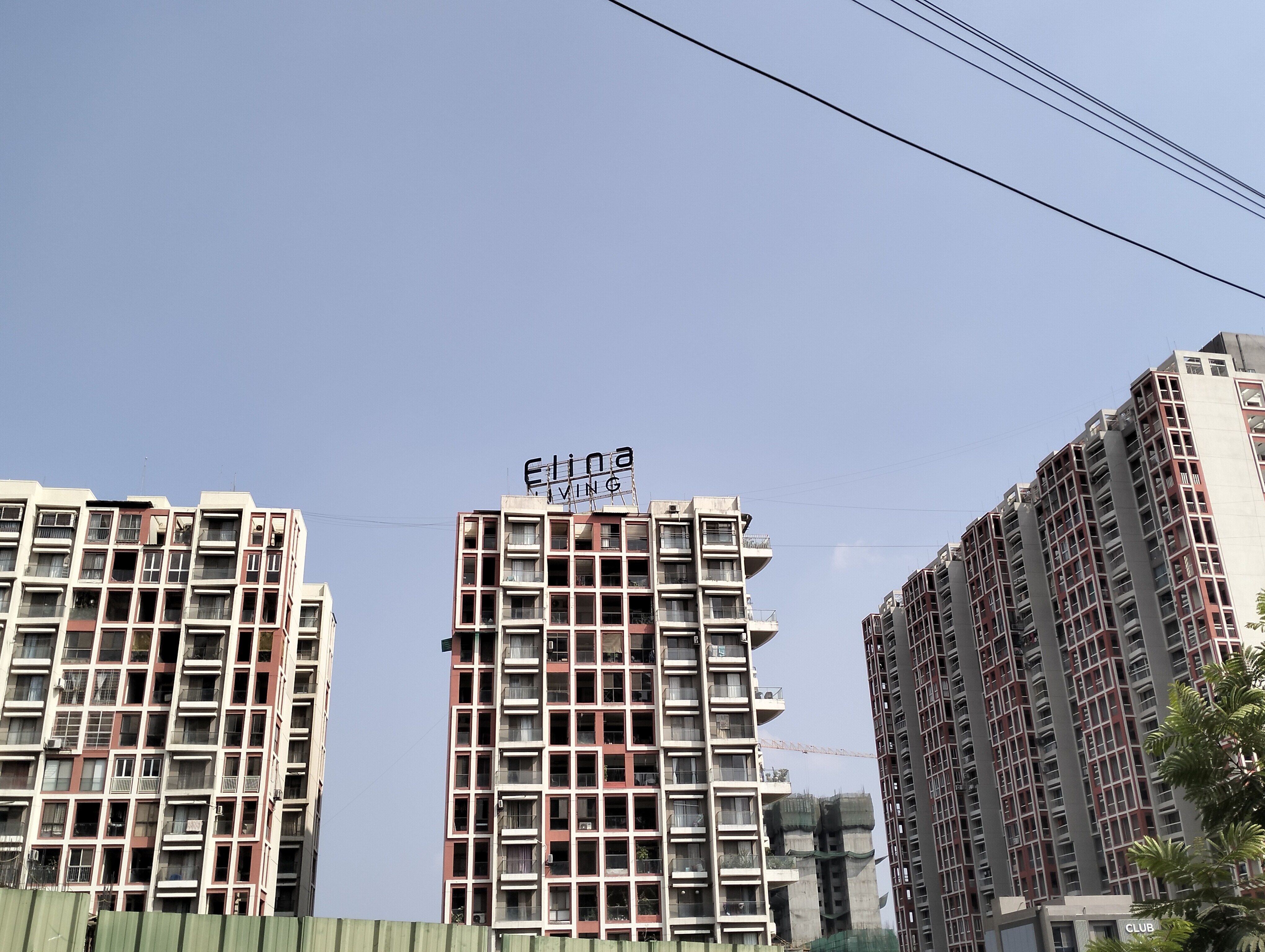 Elina review image