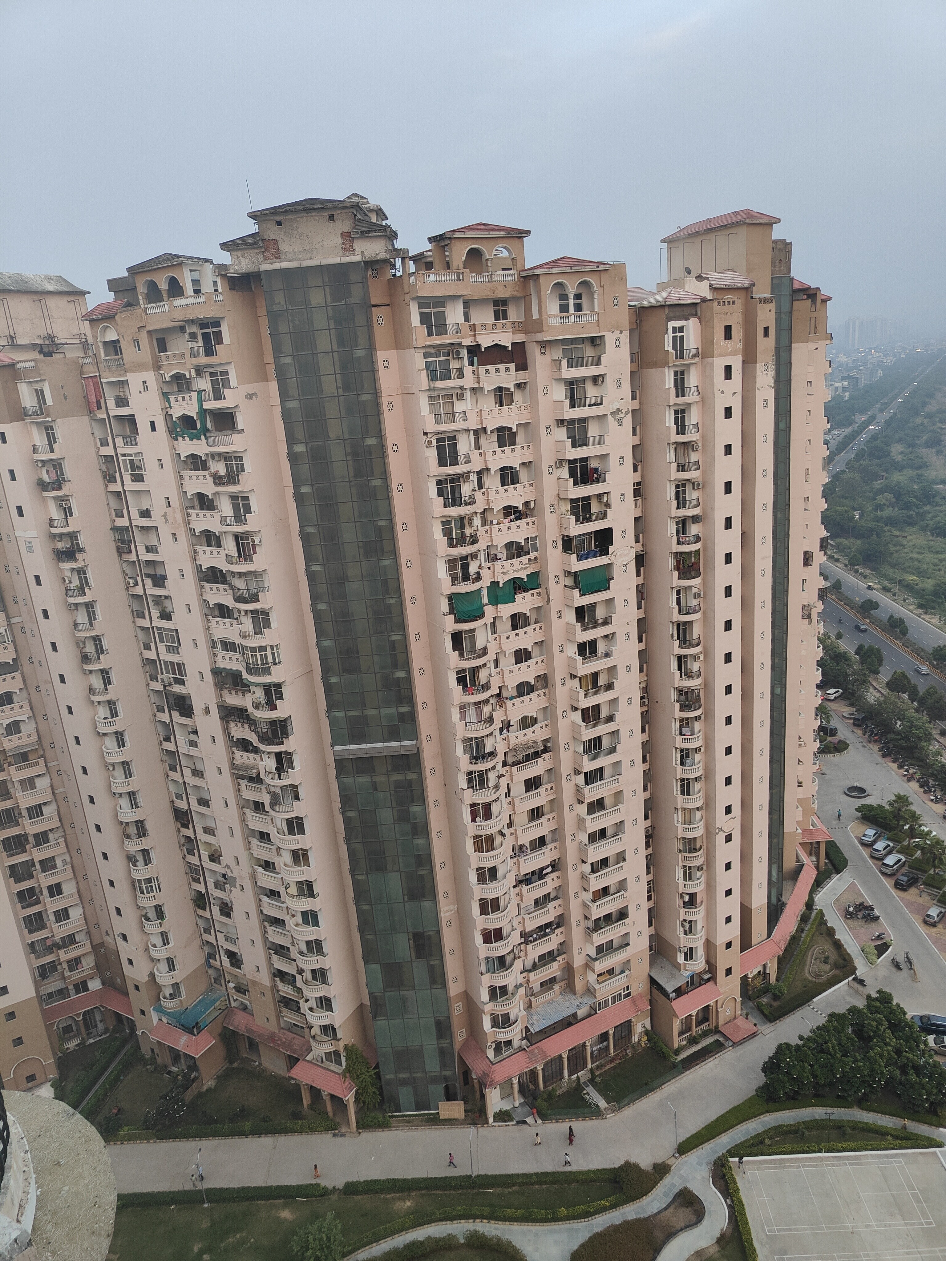 Amrapali Sapphire review image