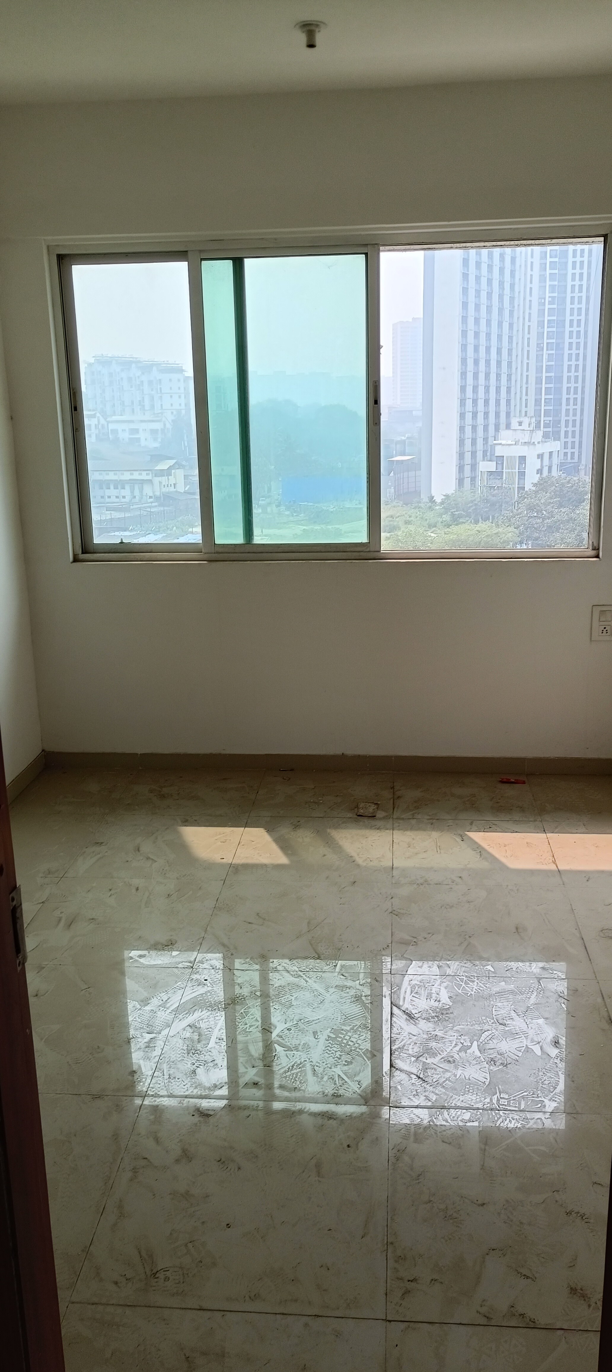 Tanvi Eminence review image