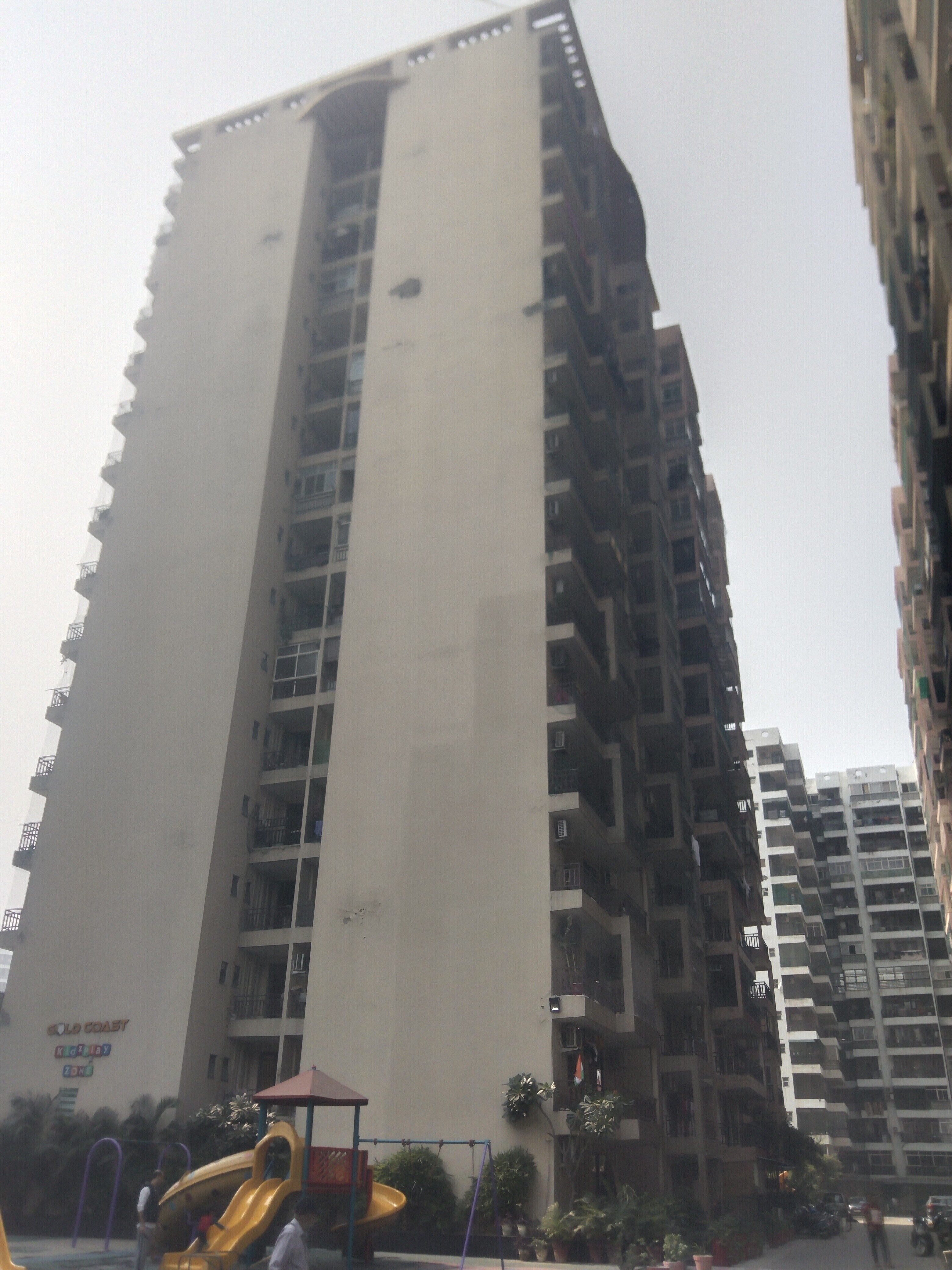 SKB Gold Coast review image
